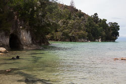 Tin_Line_Bay_004.jpg