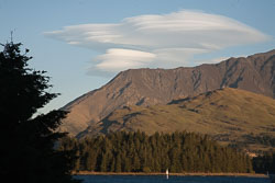 Eyre_Mountains,_Queenstown-001.jpg