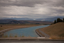 Lake_Pukaki,_Canal-069.jpg