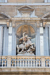 Palau_de_la_Generalitat_de_Catalunya_Barcelona-002.jpg