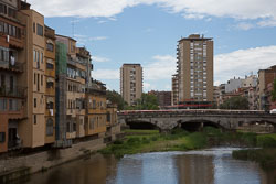 Painted_Houses_River_Onyar_Girona-005.jpg