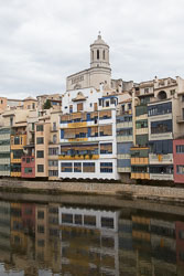 Painted_Houses_River_Onyar_Girona-009.jpg