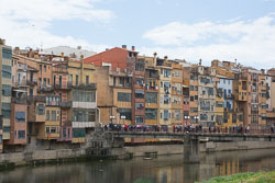 Painted_Houses_River_Onyar_Girona-011.jpg
