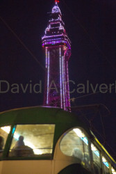 Blackpool,_Tram,_Tower,_Illuminatins-006.jpg