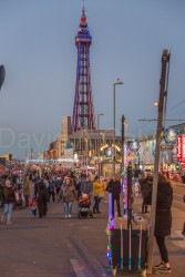 Blackpool_Tower,_Illuminations-002.jpg