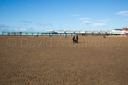 St_Annes_Pier-016.jpg