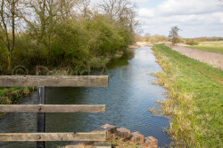 Pocklington_Canal-005.jpg