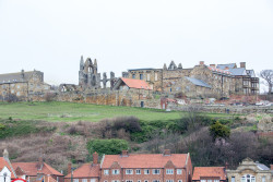 River_Esk,_Whitby-004.jpg