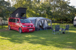 Sunnydene_Campsite,_South_Creake-002.jpg