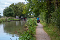 Kennet_-_Avon_Canal-003.jpg