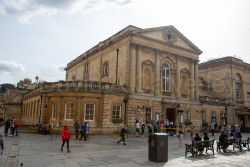 Roman_Baths,_Bath-001.jpg
