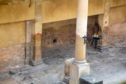 Roman_Baths,_Bath-006.jpg