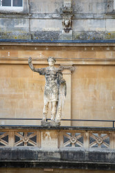 Roman_Baths,_Bath-007.jpg