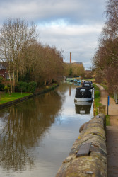 Leeds_And_Liverpool_Canal-9022.jpg
