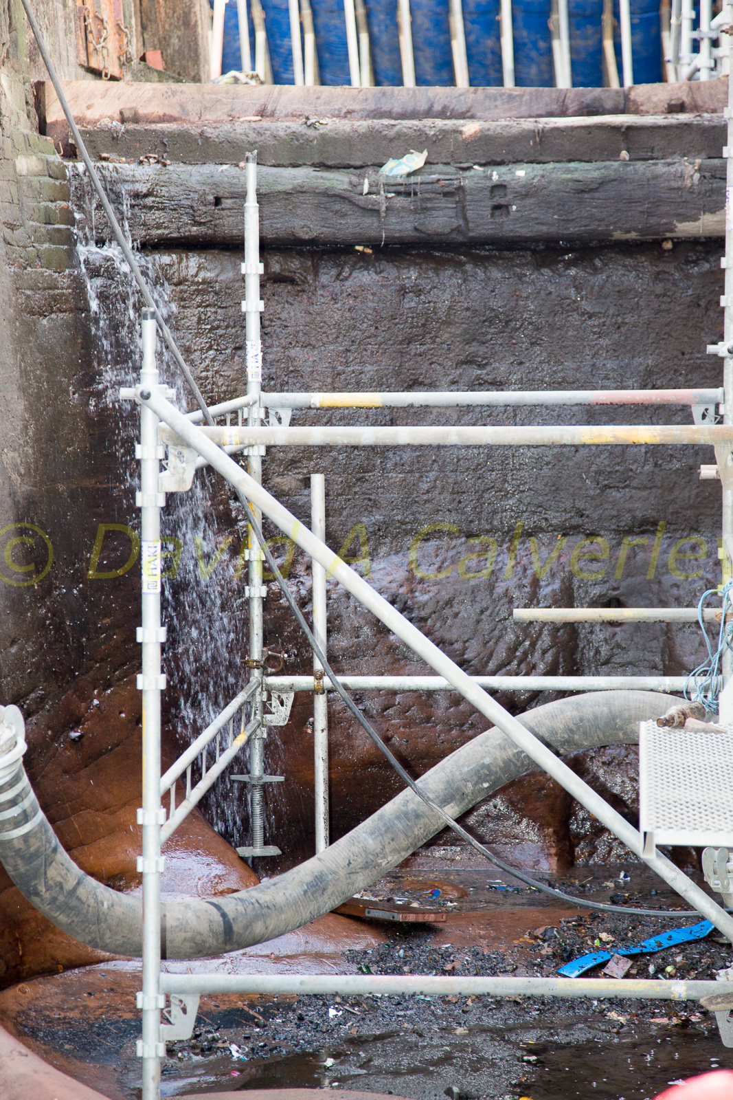 Rochdale_Canal,_Duke's_Lock-023.jpg