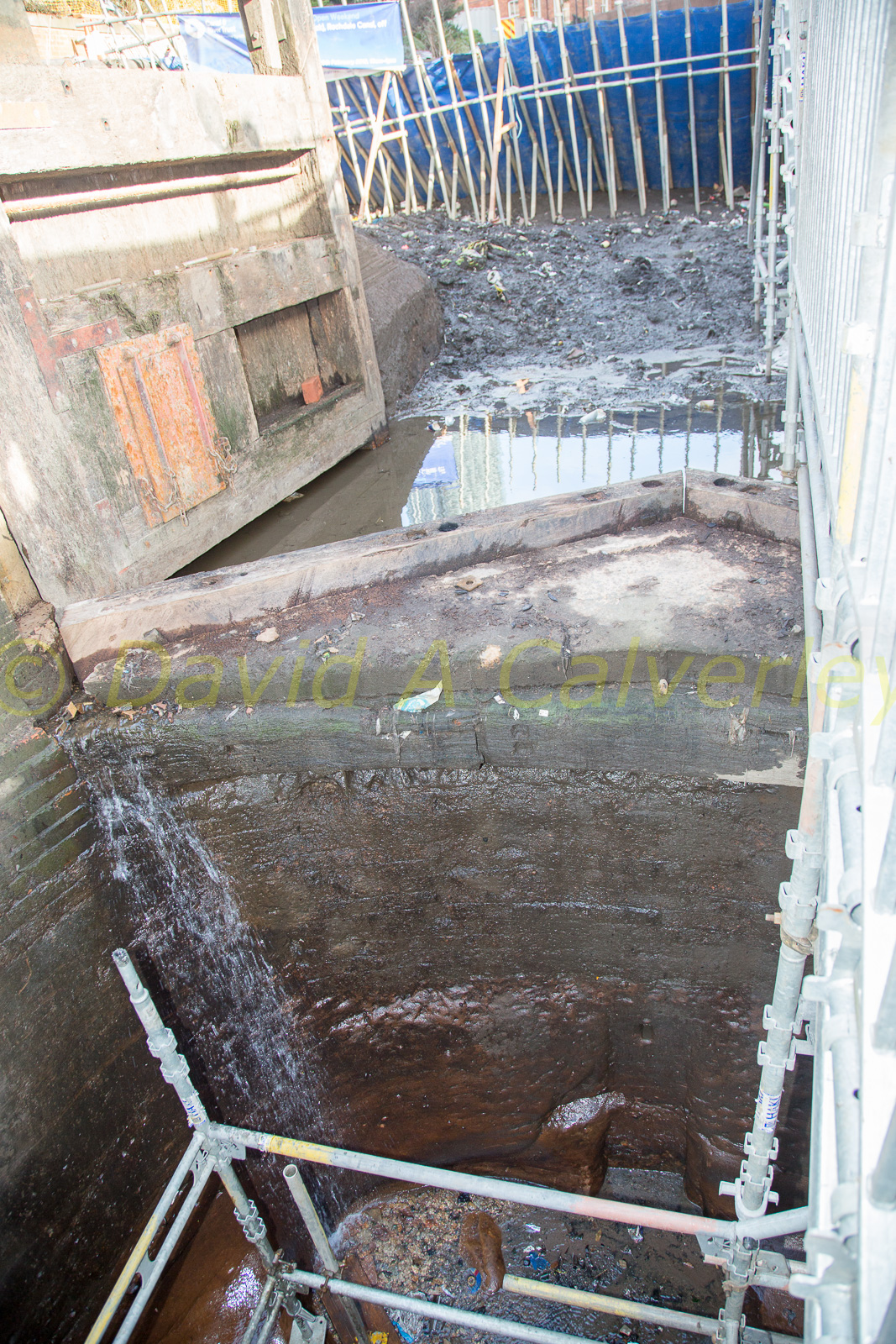 Rochdale_Canal,_Duke's_Lock-031.jpg