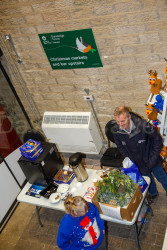 Tunnel_End_Christmas_Fayre_2022-019.jpg