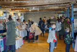 Tunnel_End_Christmas_Fayre_2022-034.jpg