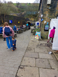 2026-Easter-At-Standedge-001.jpg