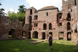 Acton_Burnell_Castle_-009.jpg