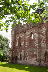 Acton_Burnell_Castle_-014.jpg