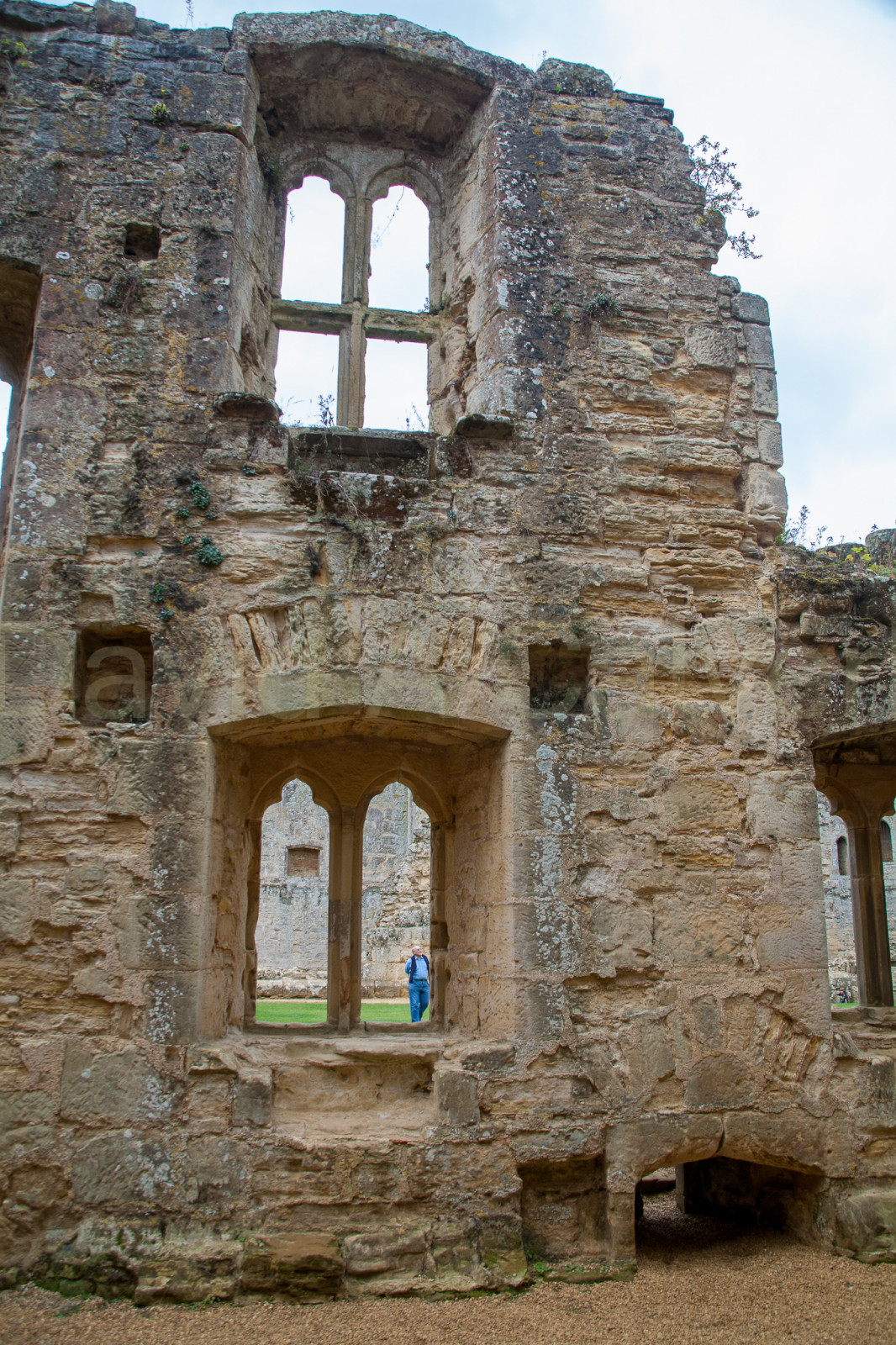 Bodiam_Castle_-067.jpg