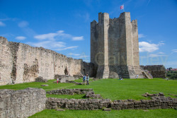 Conisborough_Castle-120.jpg