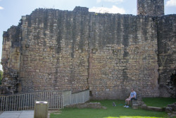 Conisborough_Castle-175.jpg