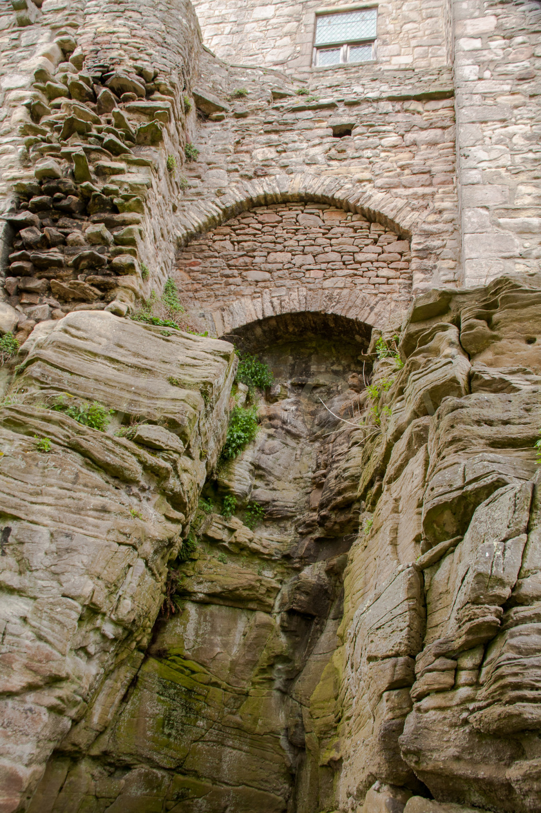 Craigmillar_Castle_-118.jpg