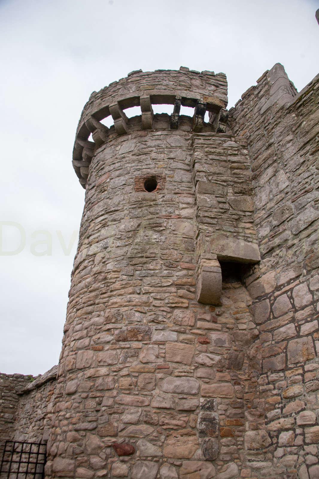 Craigmillar_Castle_-120.jpg