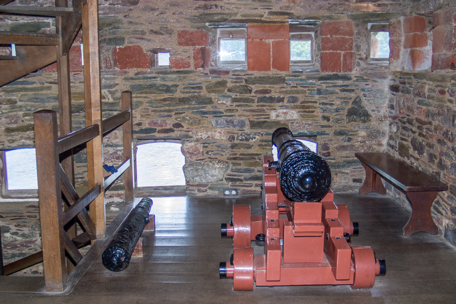 Dartmouth_Castle_-016.jpg