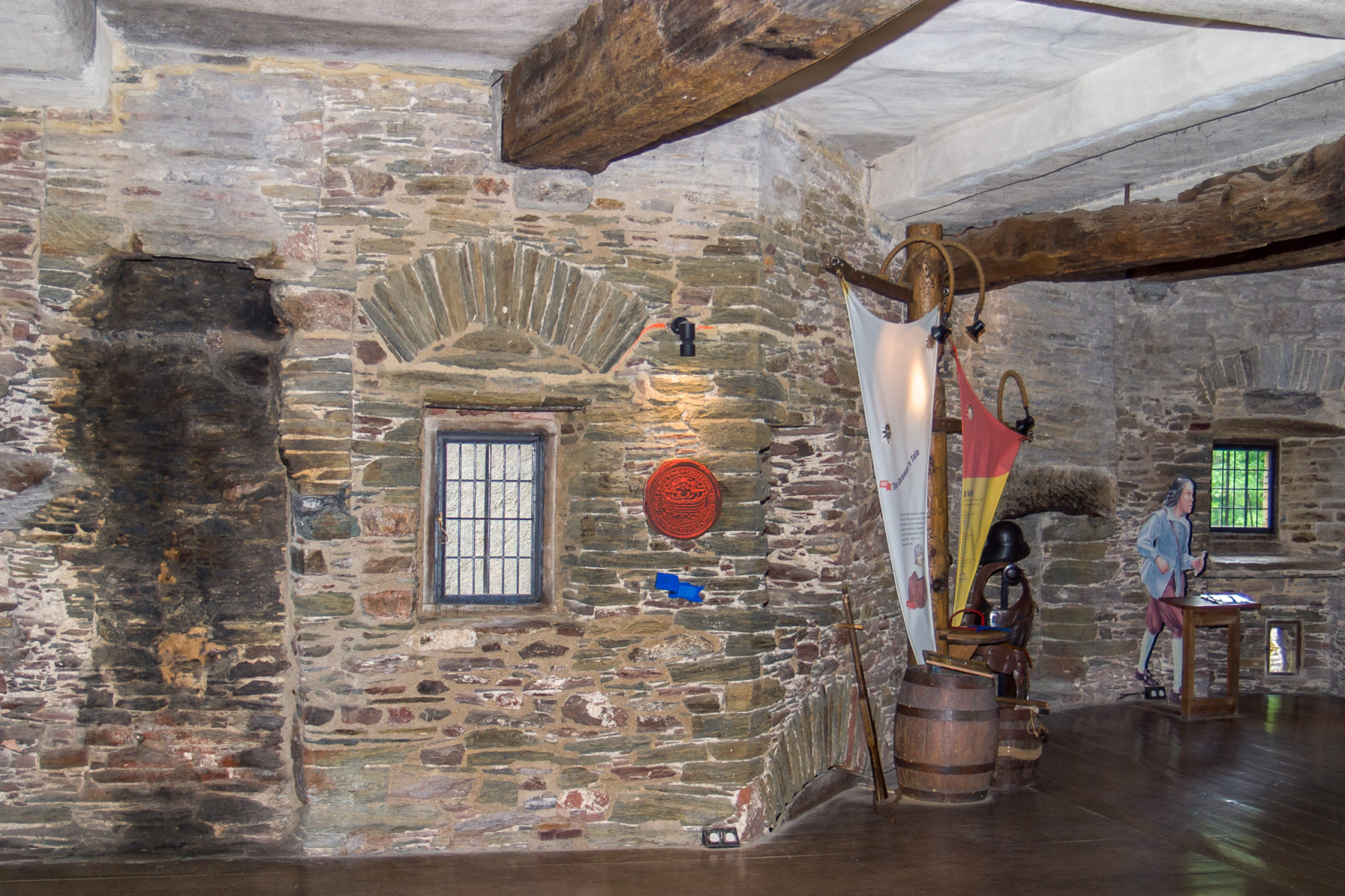 Dartmouth_Castle_-022.jpg