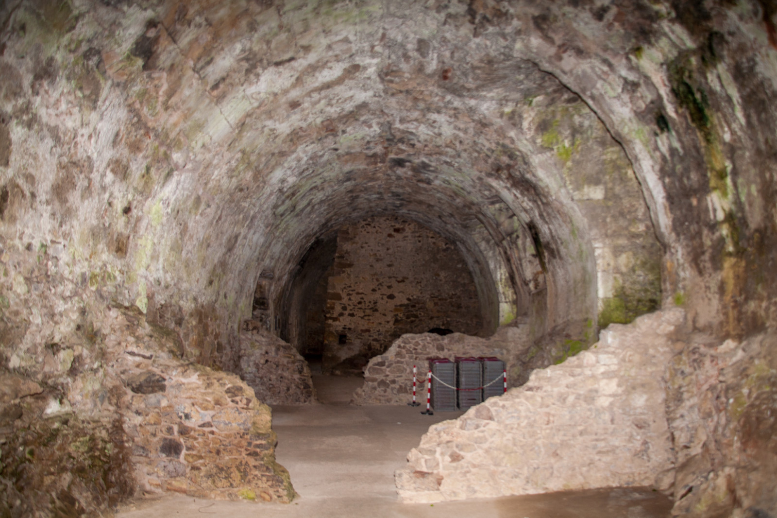 Dirleton_Castle_-026.jpg