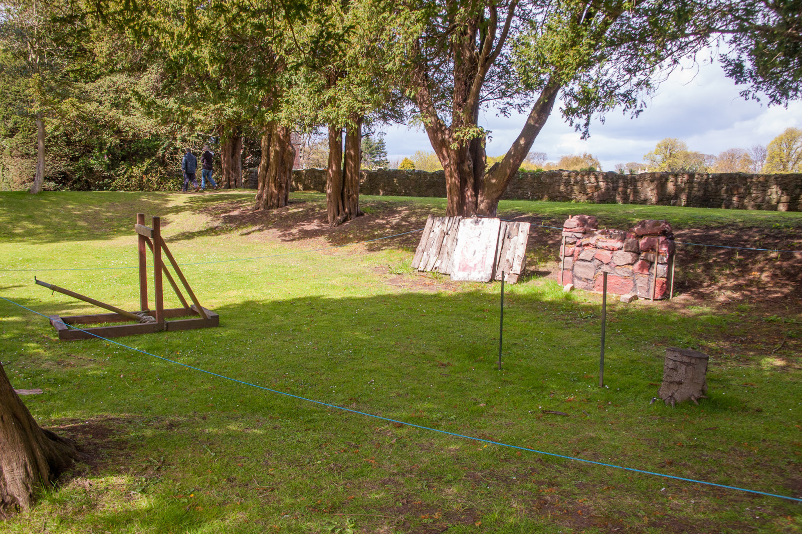 Dirleton_Castle_-103.jpg