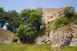 Peveril-Castle--005.jpg
