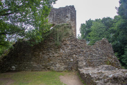 Ewloe-Castle-010.jpg