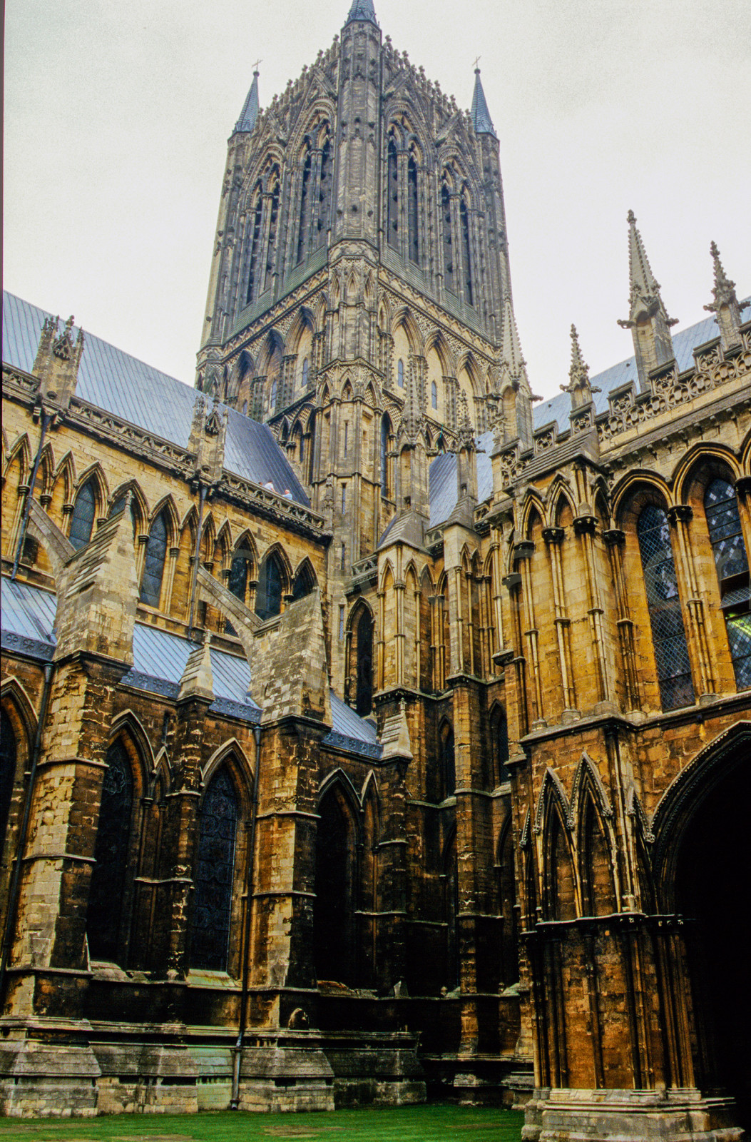 Lincoln_Cathedral_015.jpg