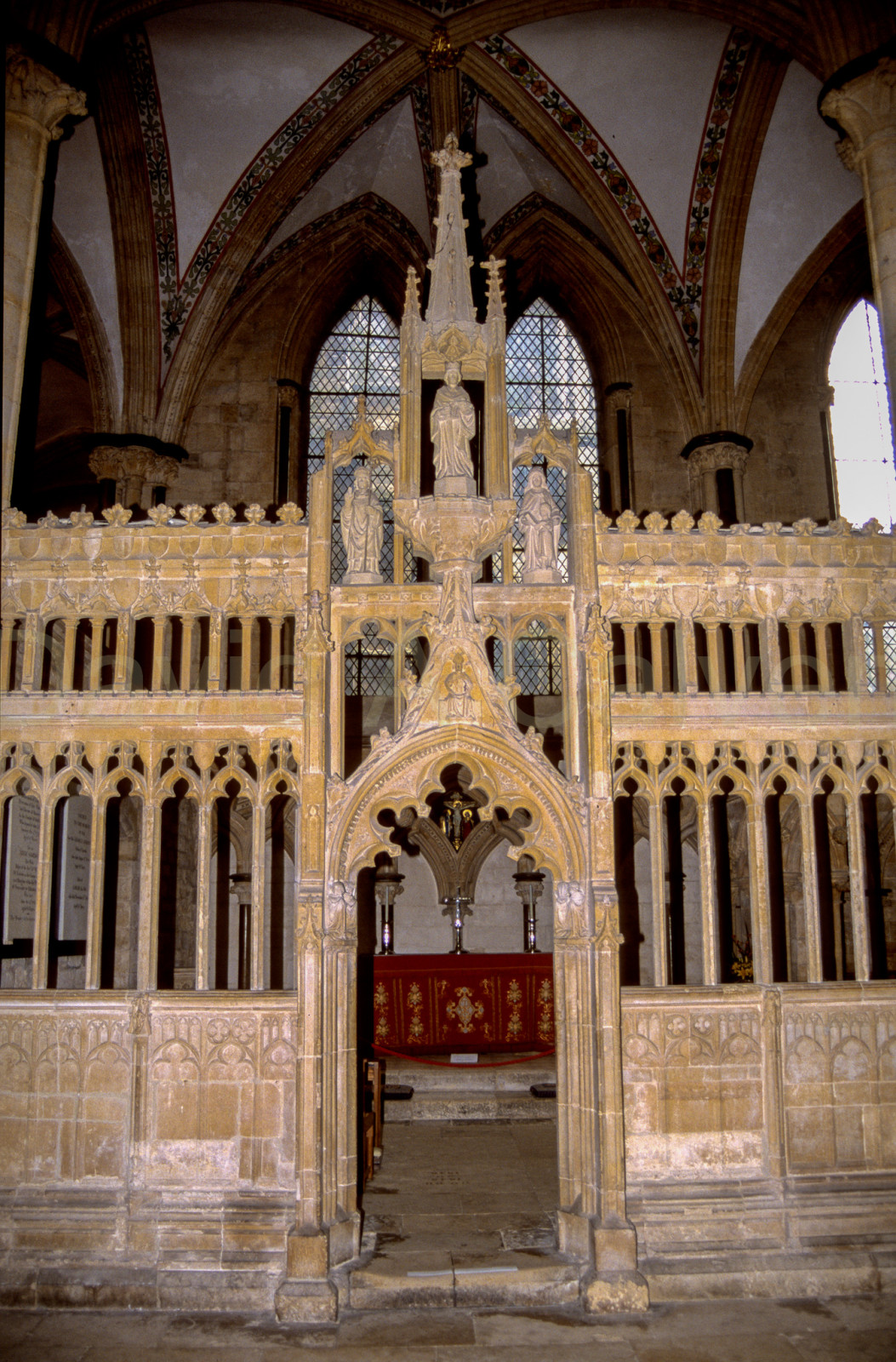 Lincoln_Cathedral_039.jpg