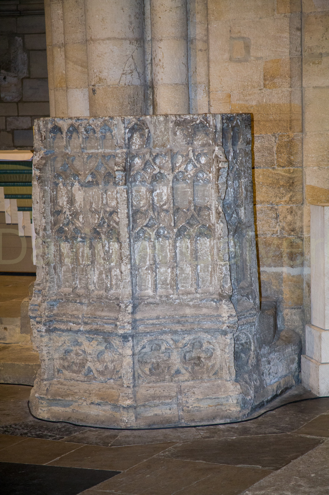 Ripon_Cathedral_-025.jpg