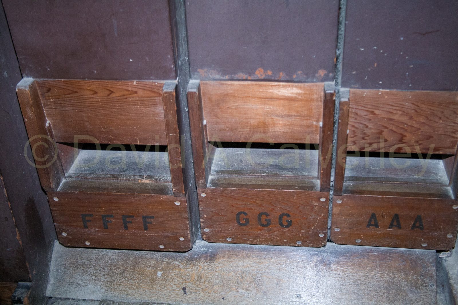 Ripon_Cathedral_-040.jpg