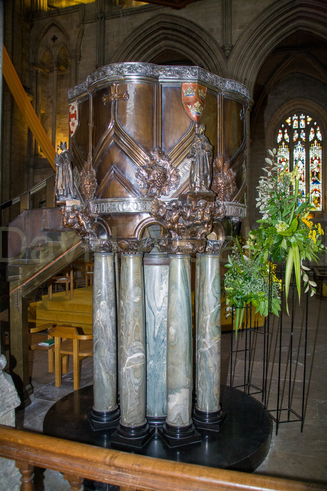 Ripon_Cathedral_-050.jpg