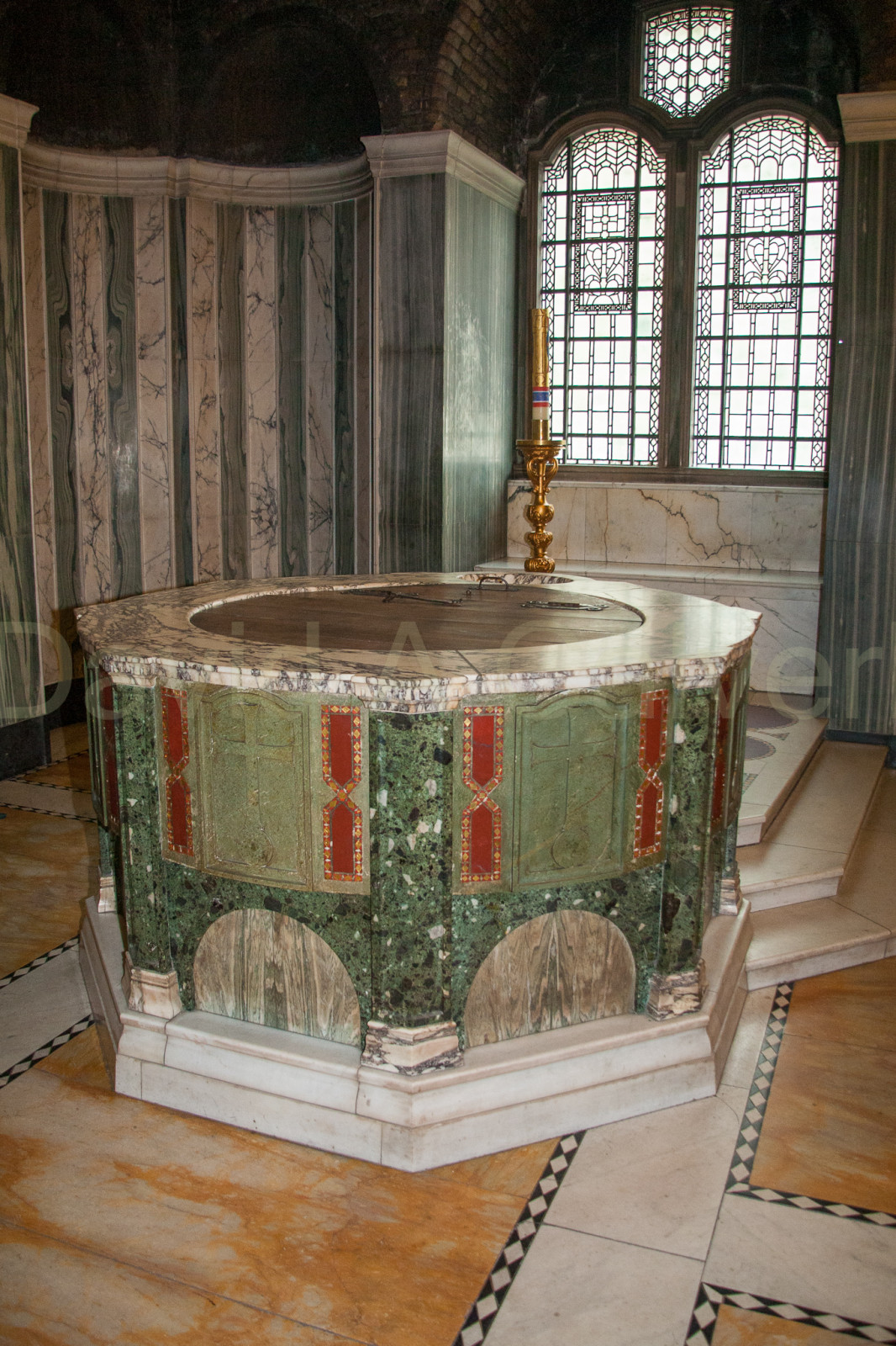 Westminster_Cathedral_-055.jpg