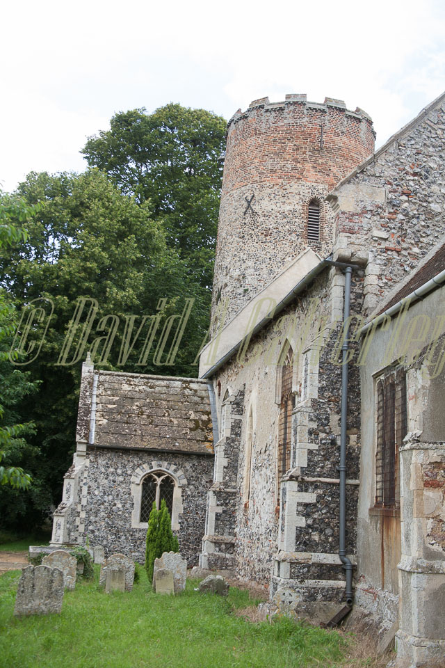 Burgh_Castle_Church_002.jpg