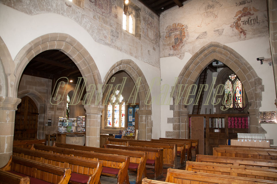 Eyam_Parish_Church_-019.jpg