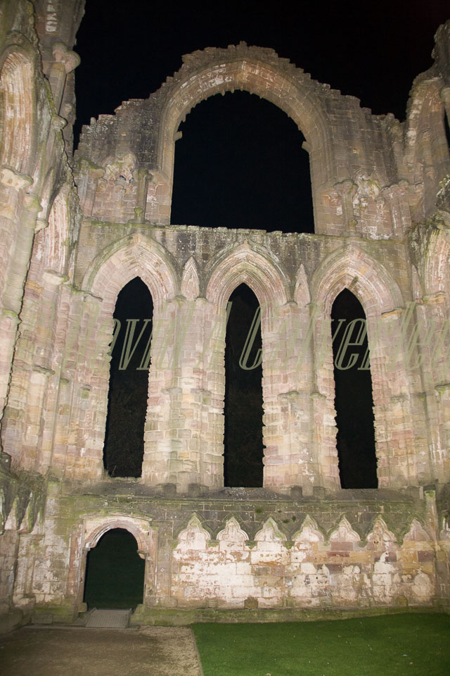 Fountain's_Abbey-050.jpg
