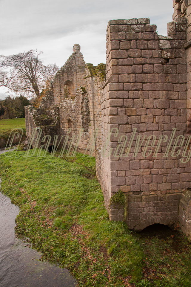 Fountain's_Abbey-102.jpg