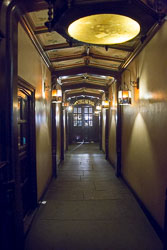 Cittie_Of_Yorke,_Holborn-020.jpg