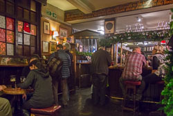 Lamb_-_Flag,_Covent_Garden-002.jpg