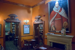 The_Knights_Templar,_Chancery_Lane-013.jpg