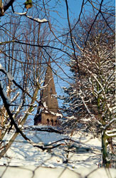 St_John's_Church,_Golcar,_Snow_002.jpg